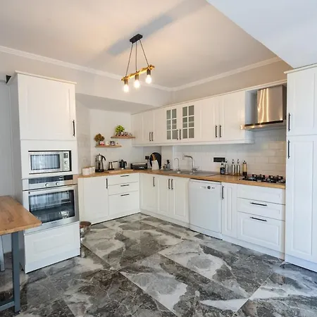 Apartment Asli