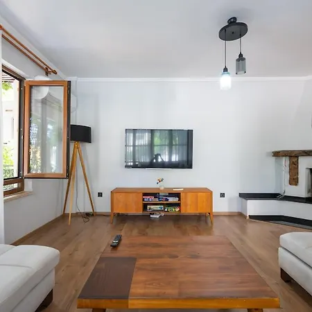 Apartment Asli